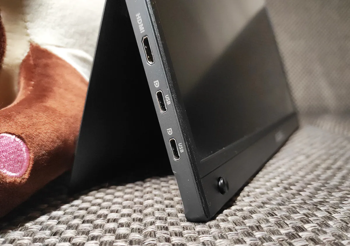 ASUS ZenScreen MB16AHG 16