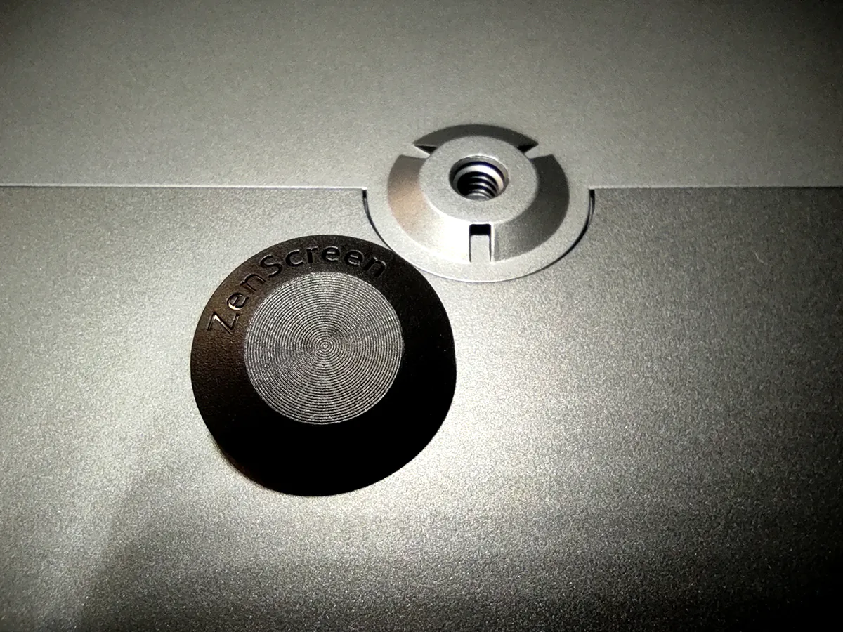 ASUS ZenScreen MB16AHG 2