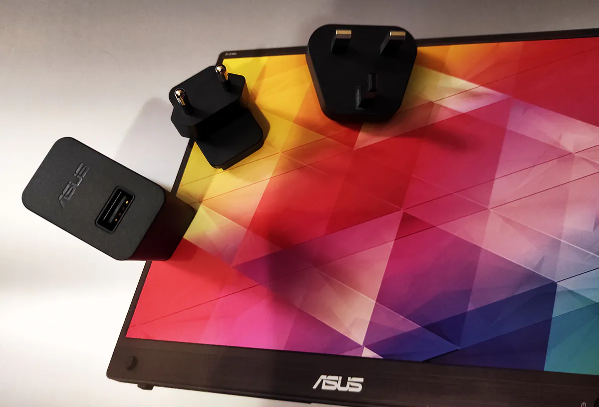 ASUS ZenScreen MB16AHG 6