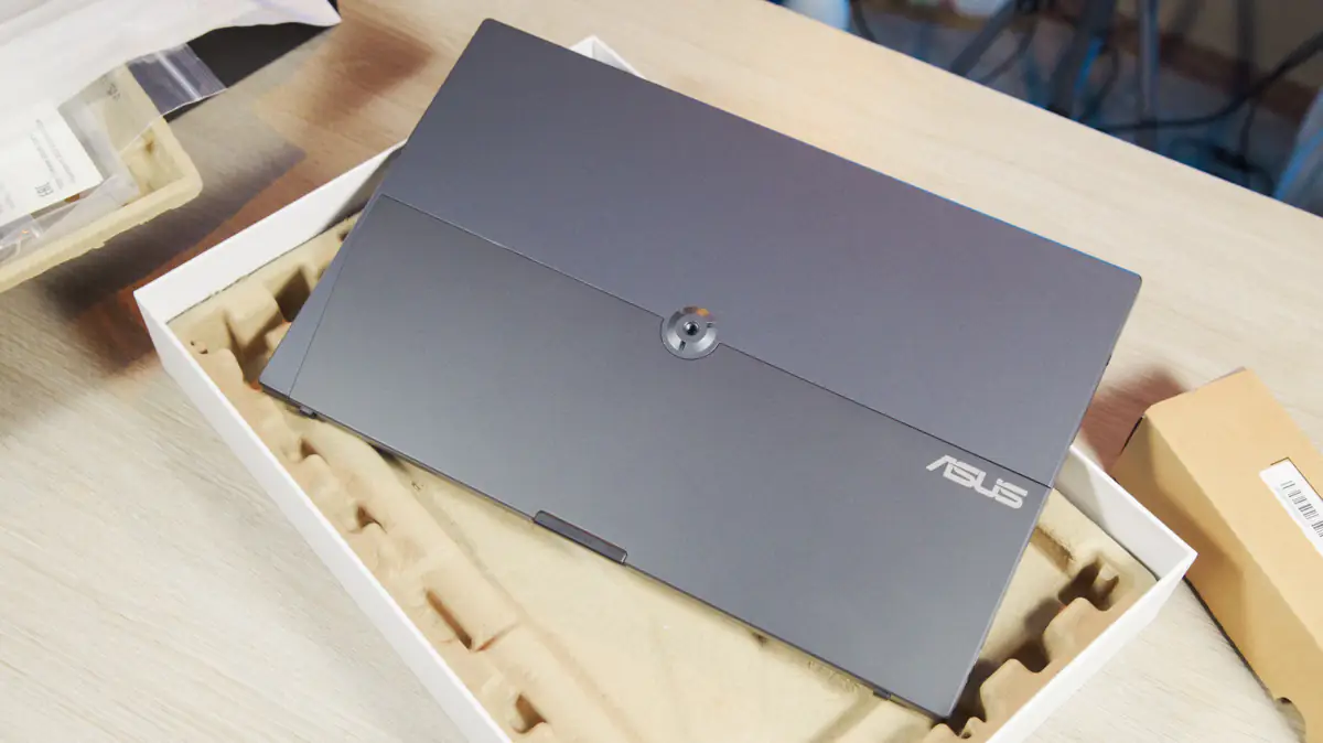 ASUS ZenScreen Touch MB16AHT 4