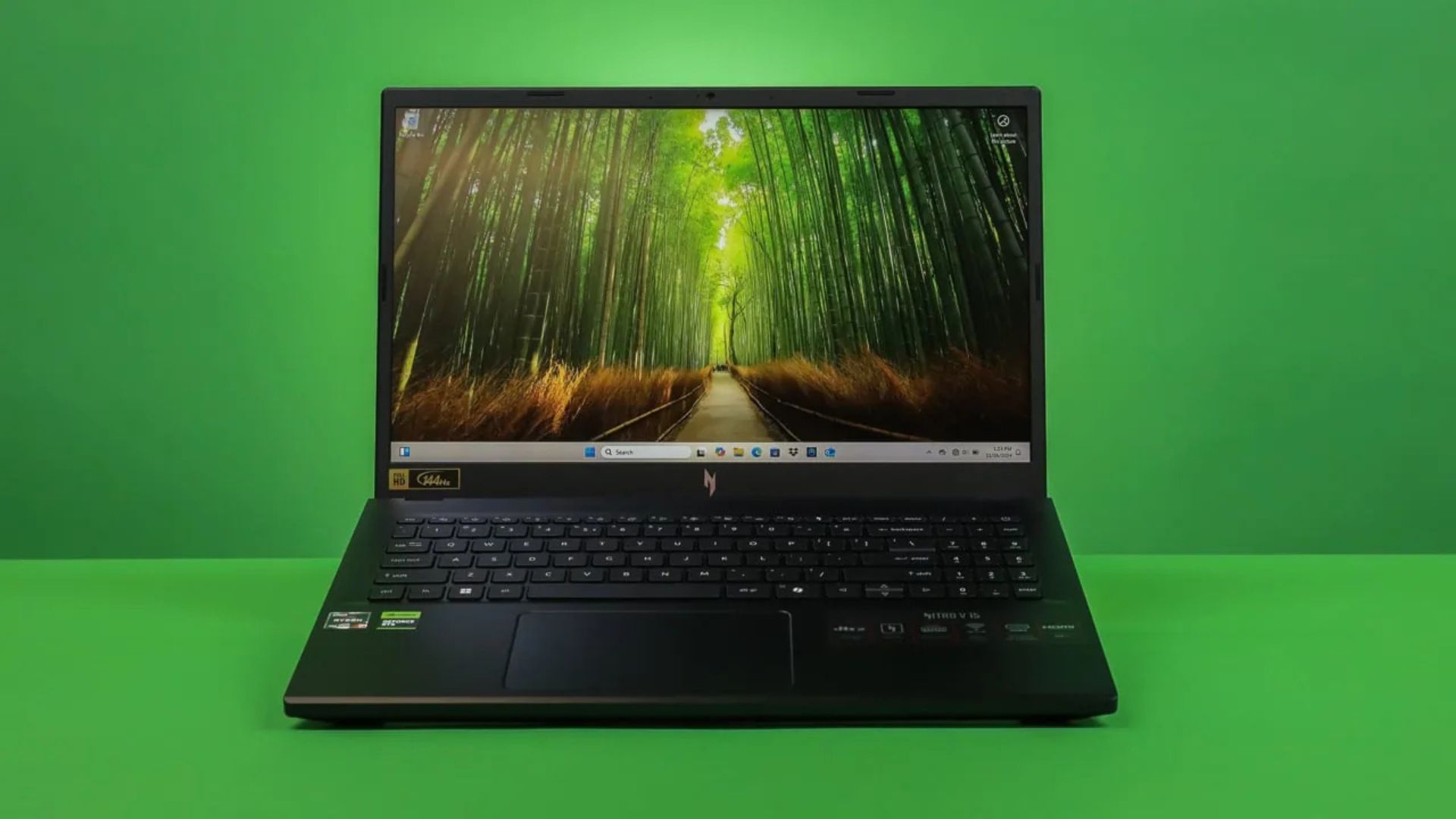 Đánh giá Acer Nitro V 15 (ANV15-41-R2Y3): Chiếc laptop gaming cân bằng hoàn hảo cho sinh viên và game thủ mới 1 Acer Nitro V 15 ANV15 41 R2Y3 1