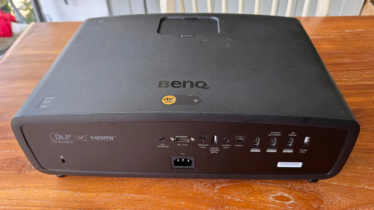 BenQ W2720i 4 1