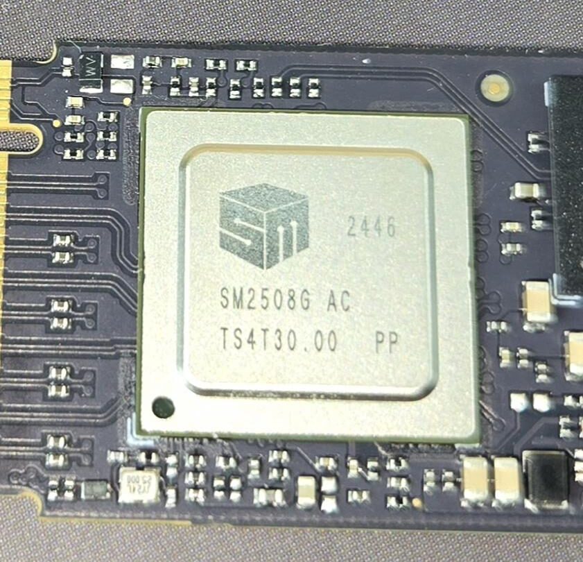 Đánh giá chi tiết về Biwin X570 Pro 4TB NVMe SSD - Hiệu năng, độ bền và giá trị! 34 Biwin X570 Pro 4TB NVMe SSD 16 e1751817191161