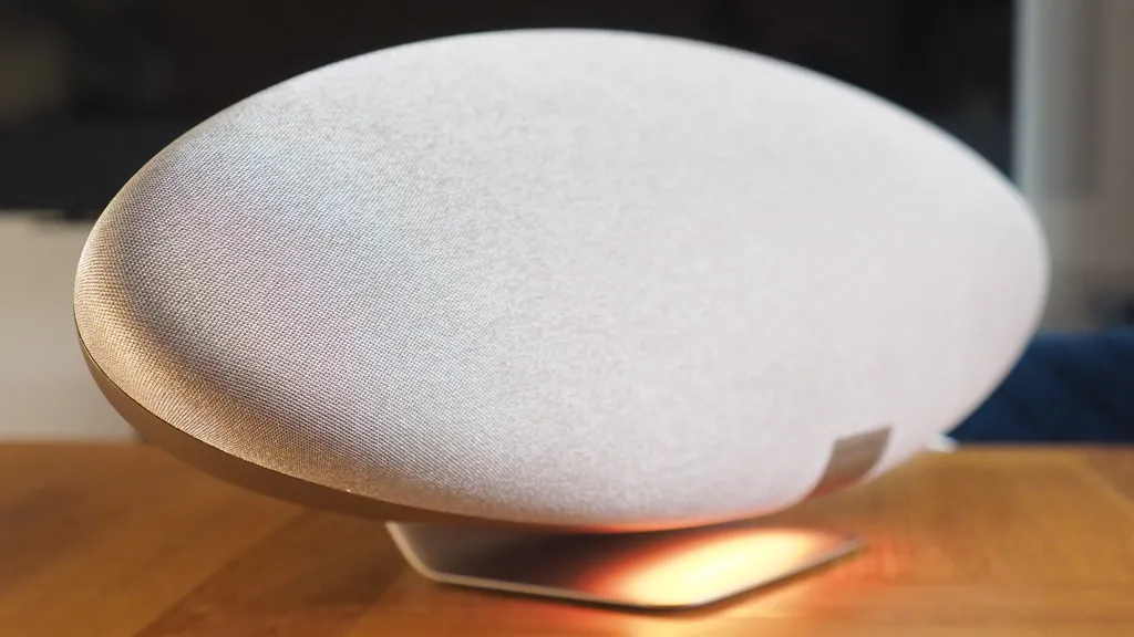 Bowers Wilkins Zeppelin Pro Edition 7