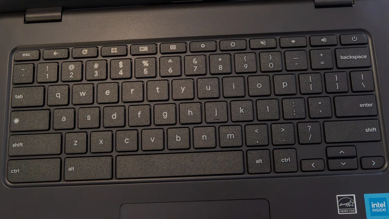 Đánh giá laptop CTL Chromebook PX141EXT: Bền bỉ, pin trâu, đáng giá cho khối doanh nghiệp 16 CTL Chromebook PX141EXT 1