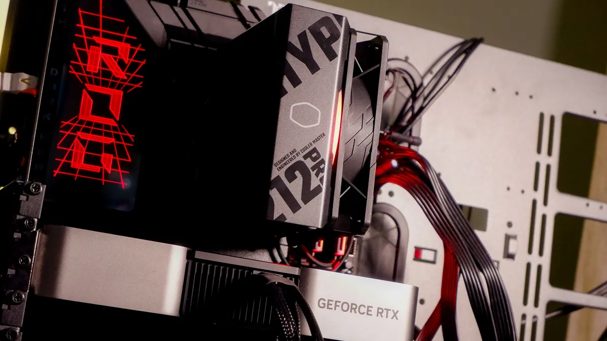 Đánh giá tản nhiệt Cooler Master Hyper 212 Pro: Huyền thoại có còn sức hút vào năm 2025? 17 Cooler Master Hyper 212 Pro 3