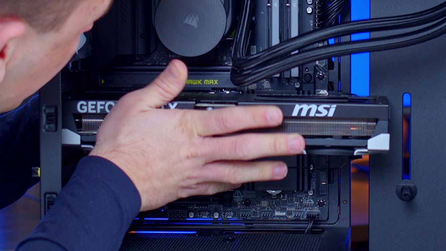 Corsair FRAME 4000D 10