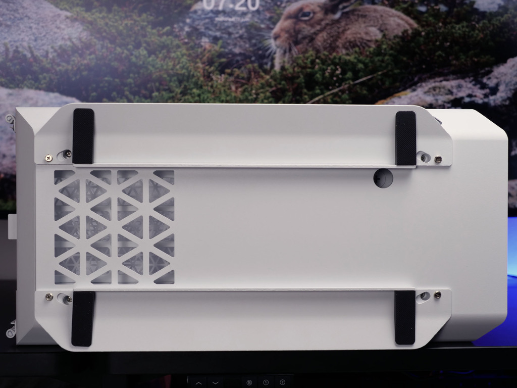 Đánh giá Corsair iCUE LINK 5000T LX RGB 2025 - Hiện đại hơn, đơn giản hơn và giá cả phải chăng hơn 57 Corsair iCUE LINK 5000T LX RGB 22