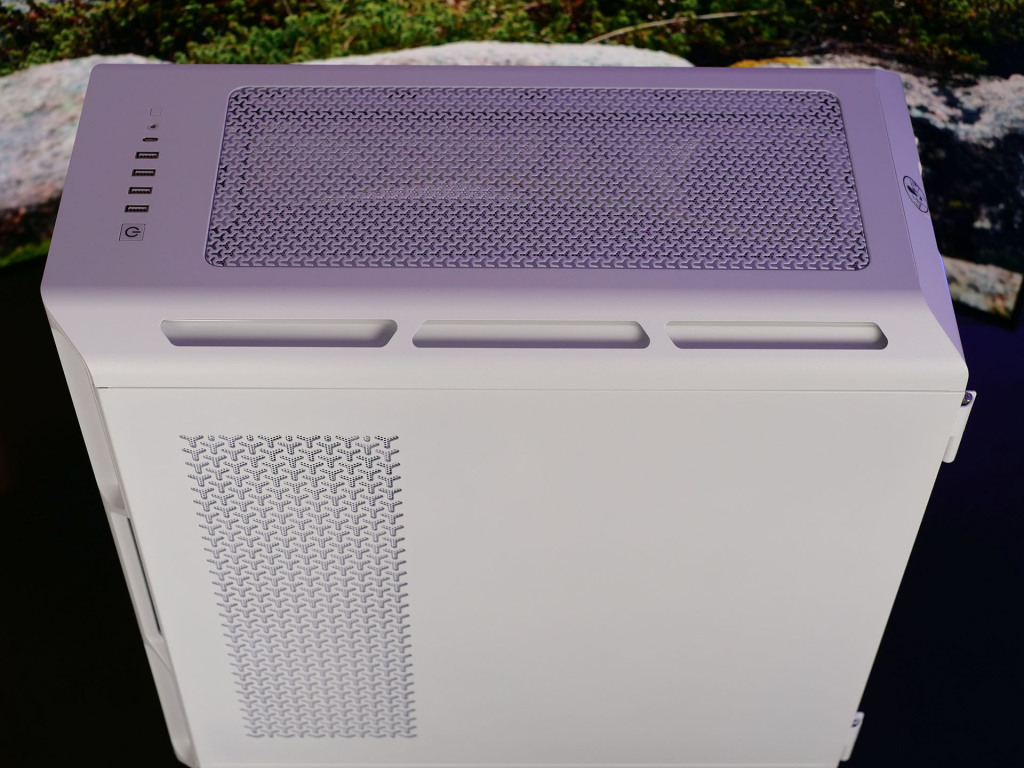 Đánh giá Corsair iCUE LINK 5000T LX RGB 2025 - Hiện đại hơn, đơn giản hơn và giá cả phải chăng hơn 54 Corsair iCUE LINK 5000T LX RGB 25