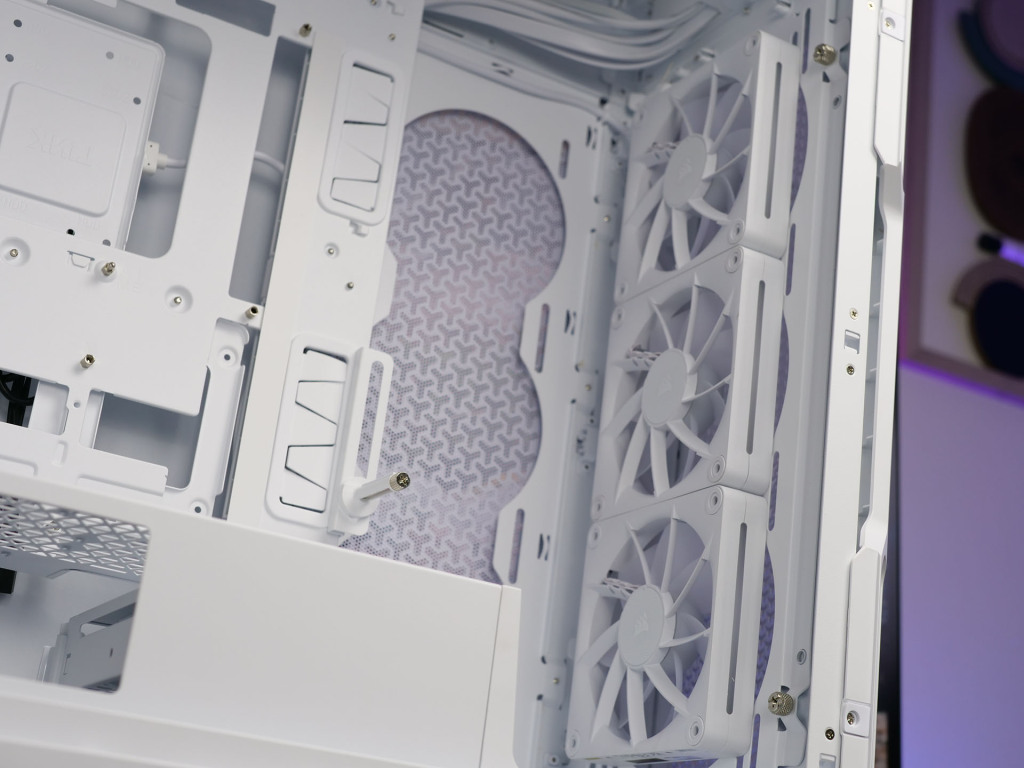 Đánh giá Corsair iCUE LINK 5000T LX RGB 2025 - Hiện đại hơn, đơn giản hơn và giá cả phải chăng hơn 73 Corsair iCUE LINK 5000T LX RGB 6