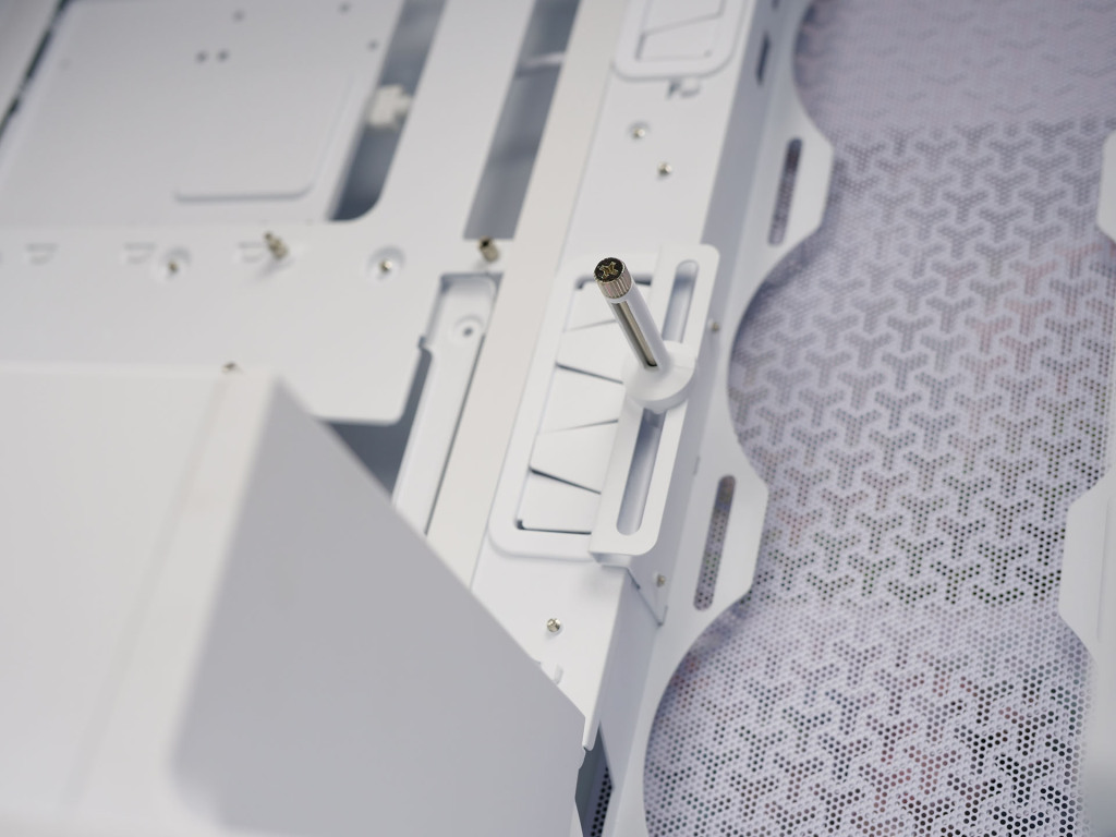 Đánh giá Corsair iCUE LINK 5000T LX RGB 2025 - Hiện đại hơn, đơn giản hơn và giá cả phải chăng hơn 70 Corsair iCUE LINK 5000T LX RGB 9