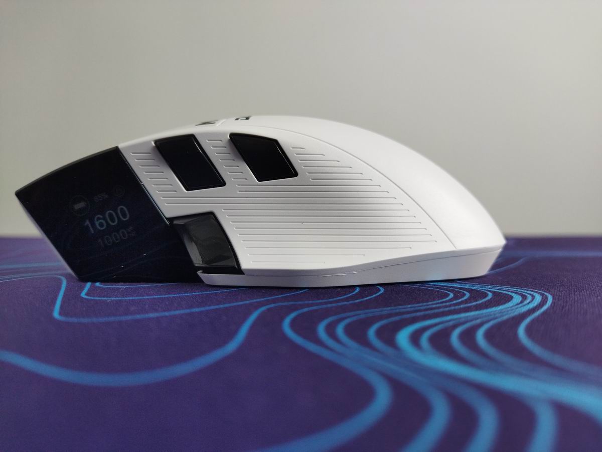 Đánh giá chuột Dareu A980 Pro Max: Chuột Gaming siêu nhẹ, màn TFT độc đáo và hiệu suất đỉnh cao 14 Dareu A980 Pro Max 2