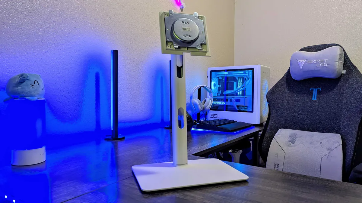 Dell 32 Plus 4K QD OLED 4 1