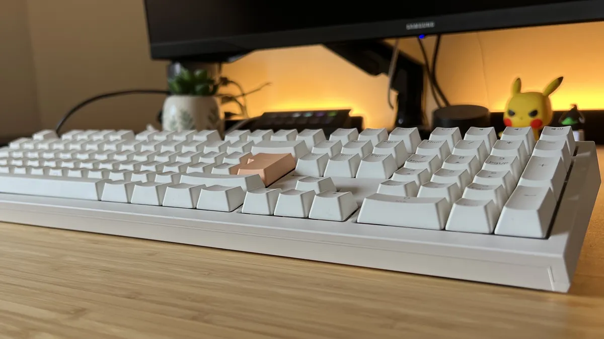 Đánh giá Ducky One X: Bàn phím cơ hoàn hảo từ thiết kế đến trải nghiệm gõ 14 Ducky One X 4