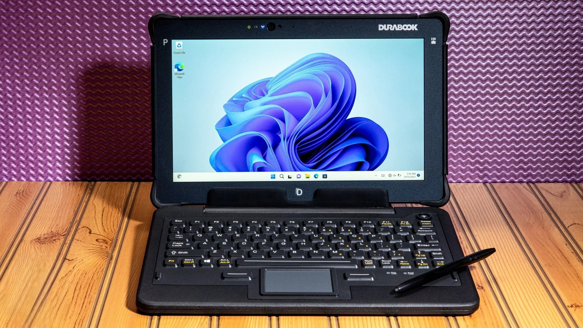 Top những chiếc laptop siêu bền tốt nhất năm 2025: Sức mạnh vượt trội cho mọi môi trường khắc nghiệt 22 Durabook R11