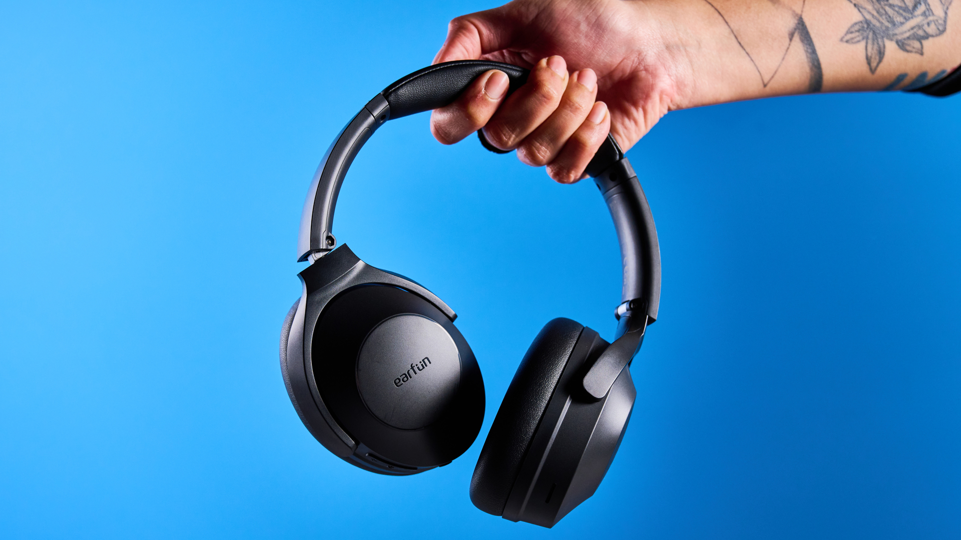 Đánh giá EarFun Wave Life: Tai nghe có âm trầm mạnh mẽ mà giá cả phải chăng 1 EarFun Wave Life