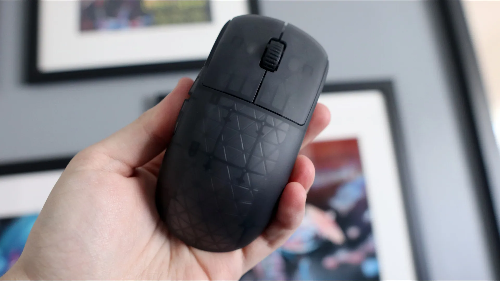 Đánh giá Endgame Gear OP1w 4K: Chuột chơi game siêu nhẹ, hiệu năng mạnh mẽ 1 Endgame Gear OP1w 4K 10