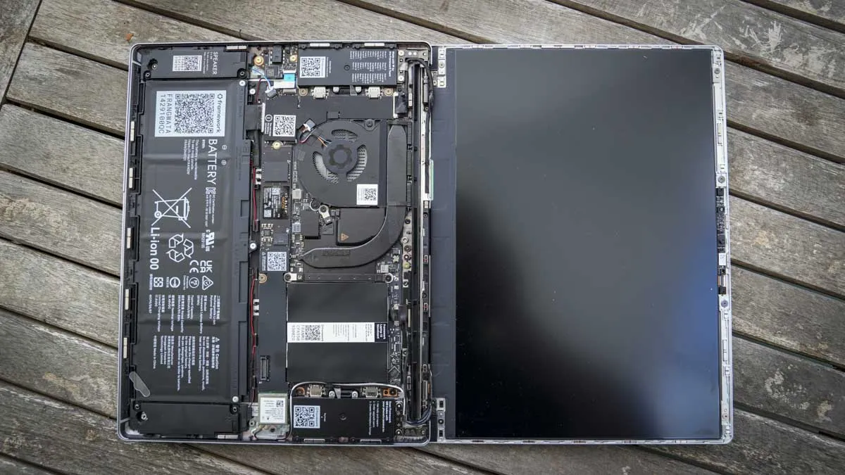 Đánh giá Framework 13 DIY Edition: Tuyệt tác mô-đun cho người đam mê tự xây dựng laptop 9 Framework 13 DIY Edition 3