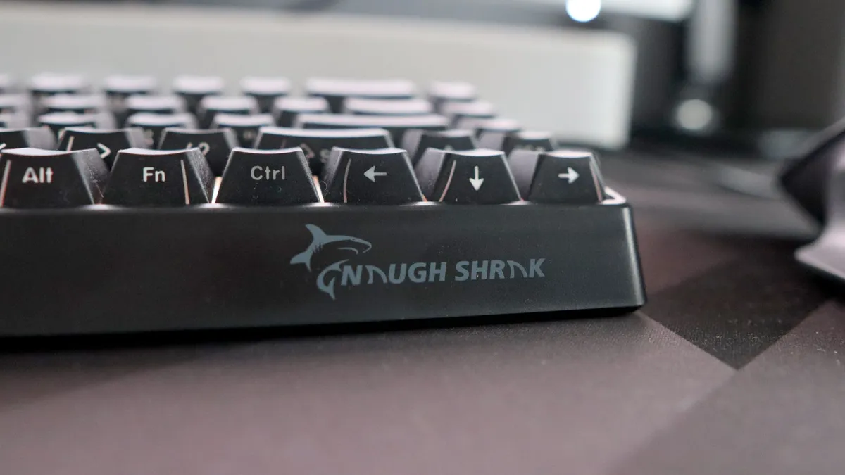 Đánh giá GAMAKAY X NAUGHSHARK NS68: Bàn phím cơ từ tính vượt xa mức giá gây bất ngờ 16 GAMAKAY X NAUGHSHARK NS68 5