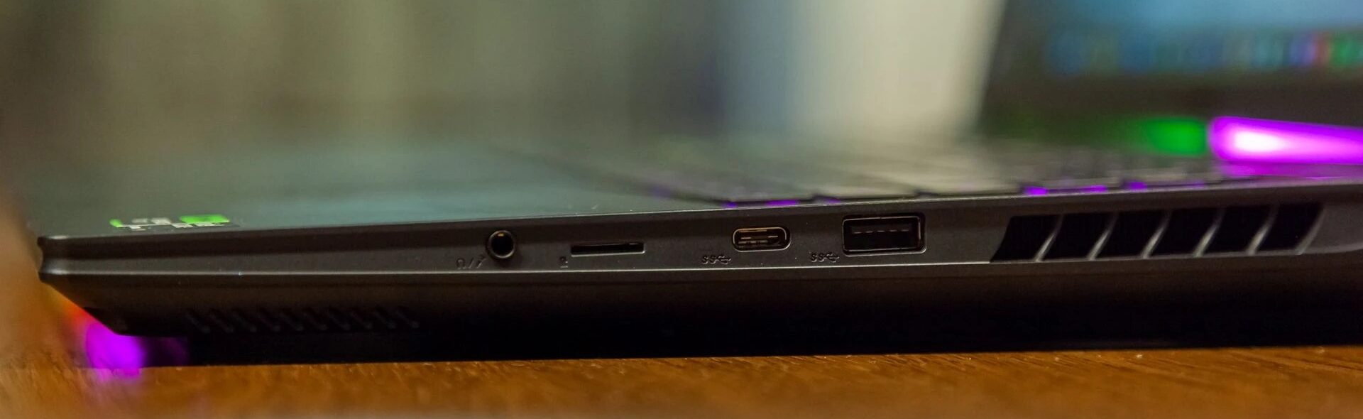 GIGABYTE AORUS Master 16 30 e1751611634196