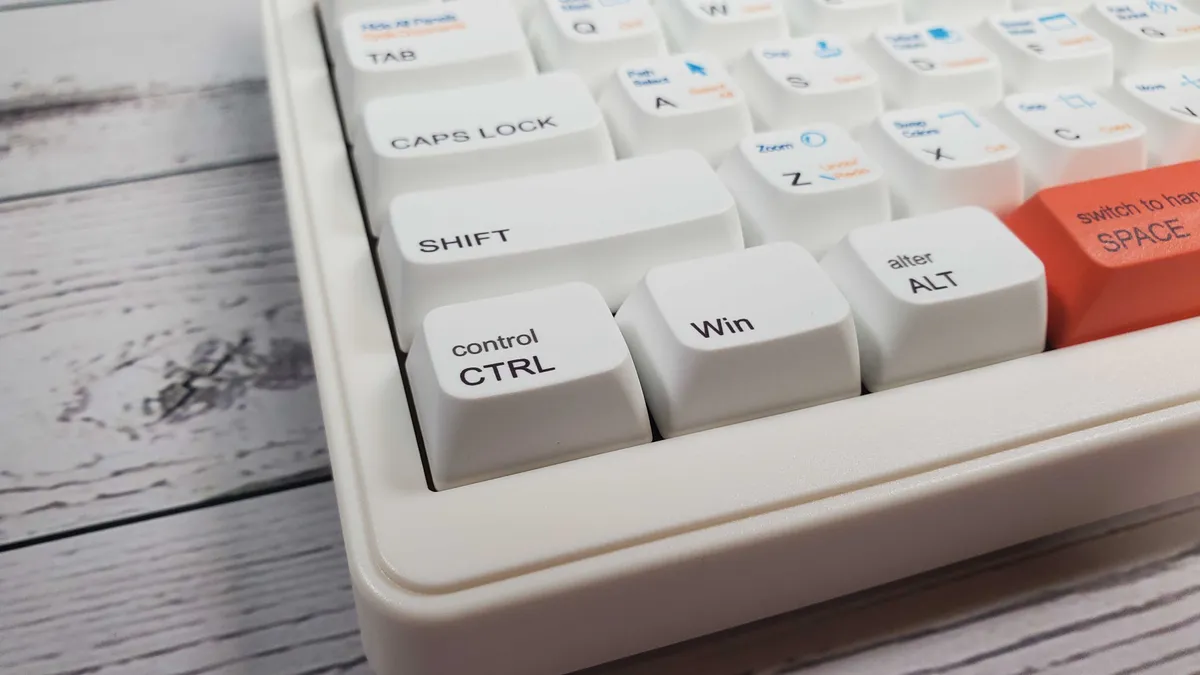 Đánh giá bàn phím Gamakay LK75 75% - Sự lựa chọn hàng đầu cho game thủ và lập trình viên chuyên nghiệp 23 Gamakay LK75 75 1