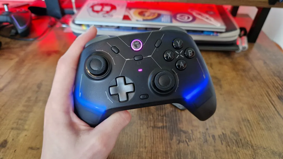 GameSir Cyclone 2 3