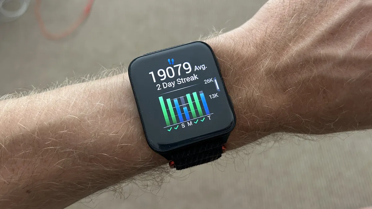 Đánh giá Garmin Venu X1: Smartwatch 2025 với sức mạnh Fitness và thiết kế sang trọng 27 Garmin Venu X1 11