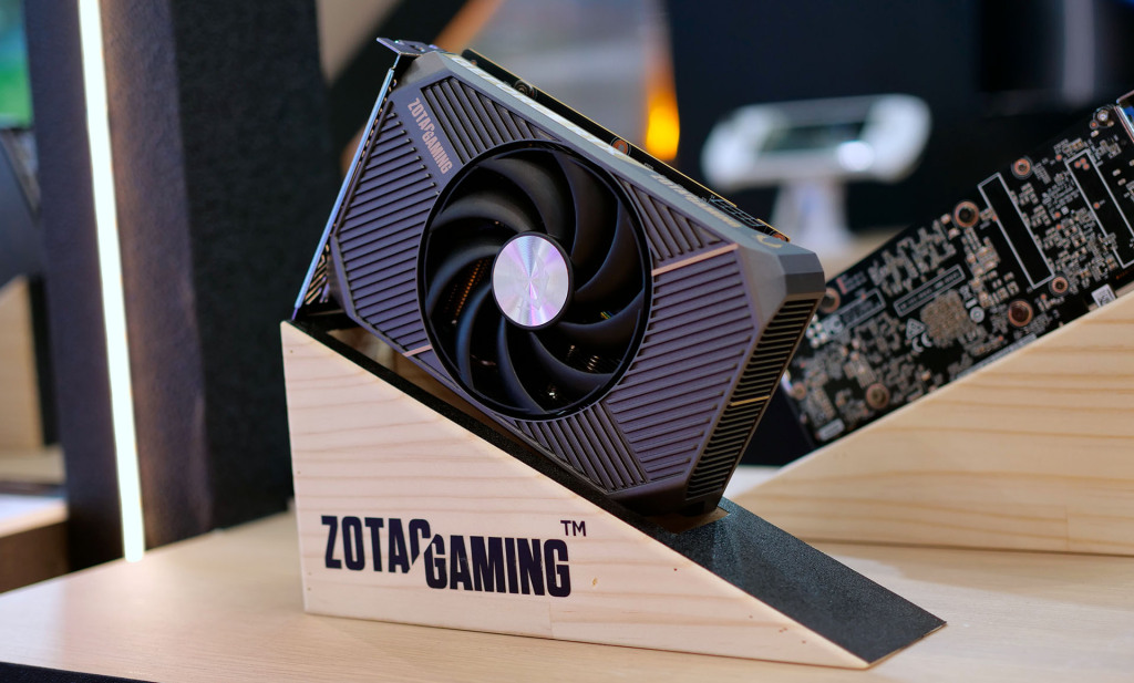 GeForce RTX 5060 8GB 10