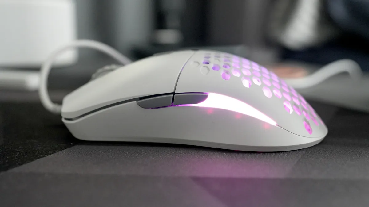 Đánh giá Glorious Model O Eternal: Chuột gaming giá rẻ nhưng chất lượng vượt trội 18 Glorious Model O Eternal 6