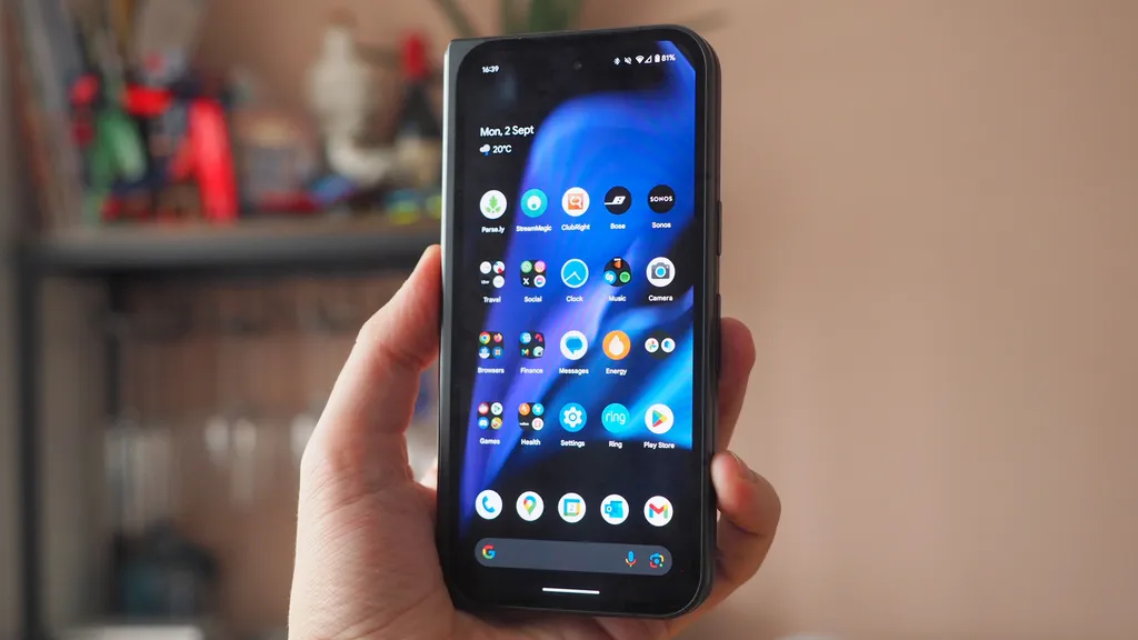 Google Pixel 9 Pro Fold 11