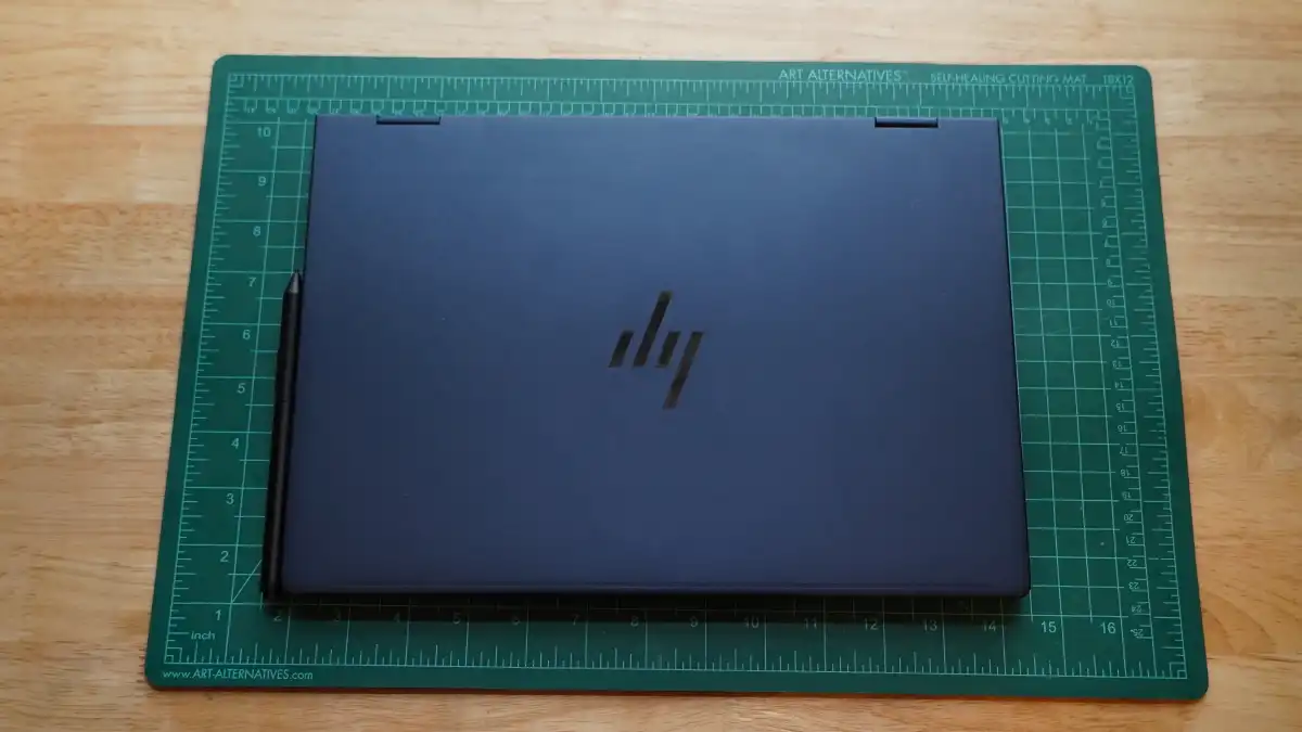 Đánh giá HP EliteBook X Flip G1i: Laptop 2 trong 1 thời trang dành cho chuyên gia 13 HP EliteBook X Flip G1i 2