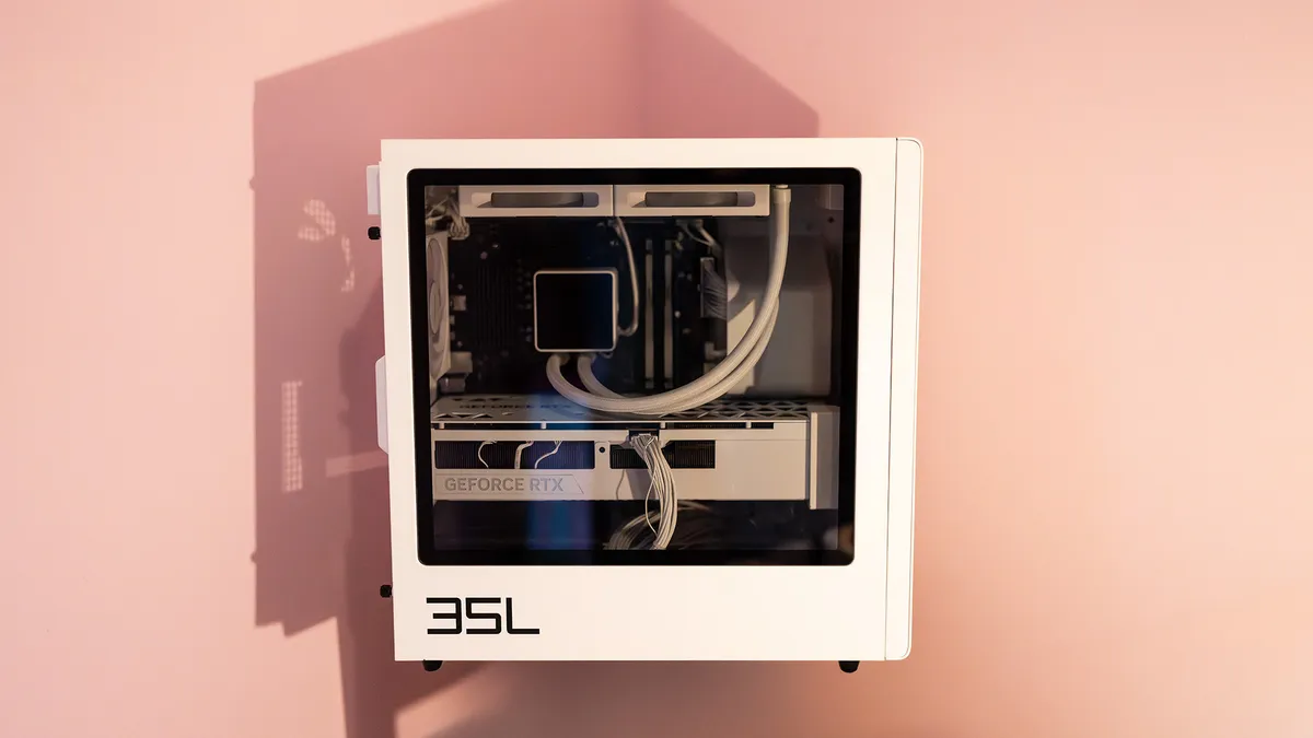 Dân edit video bỏ qua laptop đi – Đây là những chiếc PC để bàn tốt nhất hiện nay mà bạn nên sở hữu! 10 HP Omen 35L