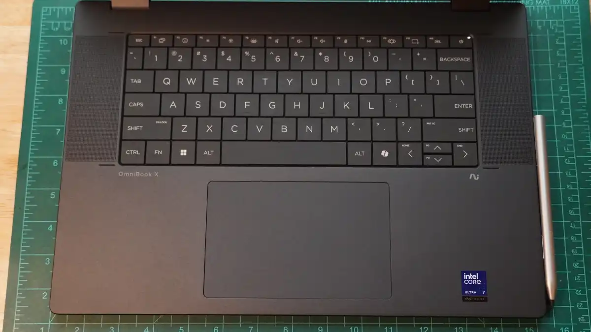 HP OmniBook X Flip 16 2