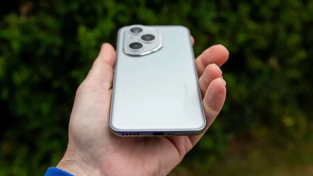 Đánh giá điện thoại Honor 400 Pro: Hiệu năng flagship với mức giá phải chăng hơn 21 Honor 400 Pro 7