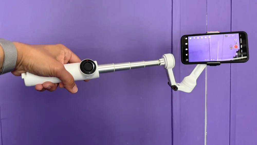 Đánh giá Insta360 Flow 2 Pro: Chống rung cực mượt, tracking cực nét 17 Insta360 Flow 2 Pro 3