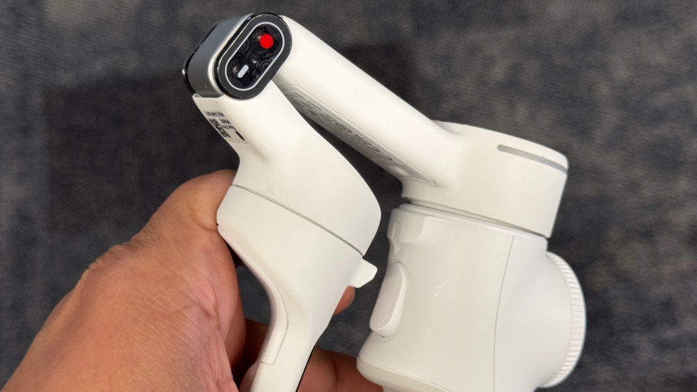 Đánh giá Insta360 Flow 2 Pro: Chống rung cực mượt, tracking cực nét 19 Insta360 Flow 2 Pro 5