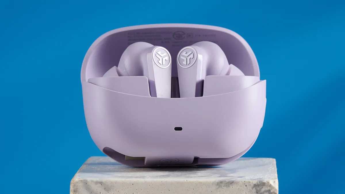 Đánh giá JLab Go Pods ANC: Tai nghe giá phải chăng với khả năng khử ồn và âm thanh cao cấp 24 JLab Go Pods ANC 10