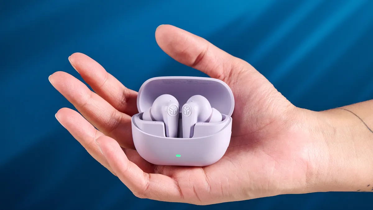 Đánh giá JLab Go Pods ANC: Tai nghe giá phải chăng với khả năng khử ồn và âm thanh cao cấp 20 JLab Go Pods ANC 6