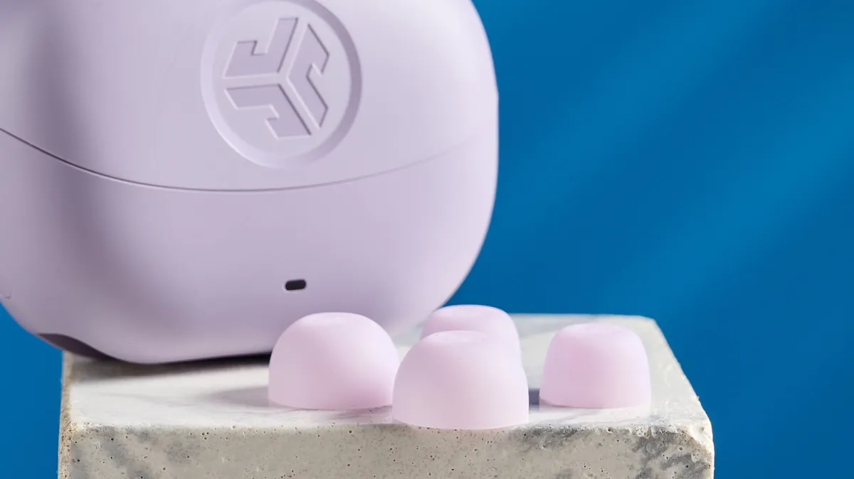 Đánh giá JLab Go Pods ANC: Tai nghe giá phải chăng với khả năng khử ồn và âm thanh cao cấp 21 JLab Go Pods ANC 7