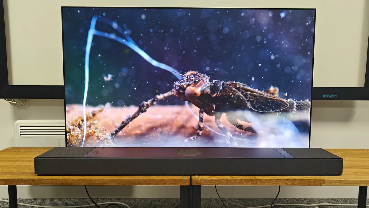 Đánh giá KEF XIO: Soundbar Dolby Atmos cao cấp với độ chính xác Hi-Fi và trải nghiệm đắm chìm vượt trội 10 KEF XIO 2