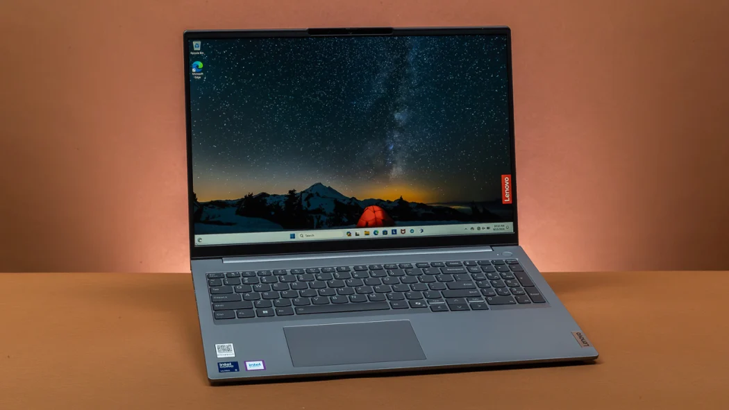 Top những chiếc laptop tốt nhất cho công việc vào năm 2025: Mỏng hơn, mạnh mẽ hơn bao giờ hết 34 Lenovo ThinkBook 16 Gen 7