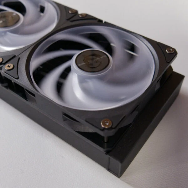 Đánh giá MSI MAG CoreLiquid A13 360: Tản nhiệt AIO giá phải chăng với hiệu suất ấn tượng và RGB tinh tế 18 MSI MAG CoreLiquid A13 360 6