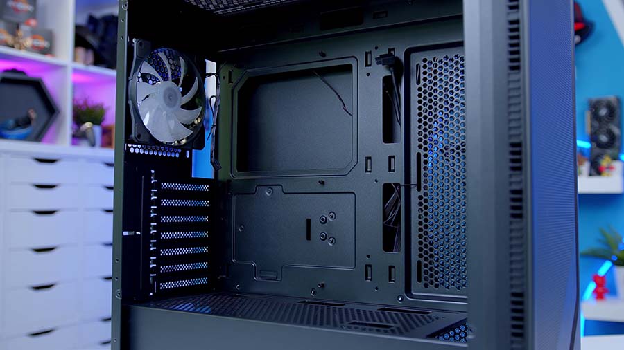 MSI MAG Forge 320R Case 8