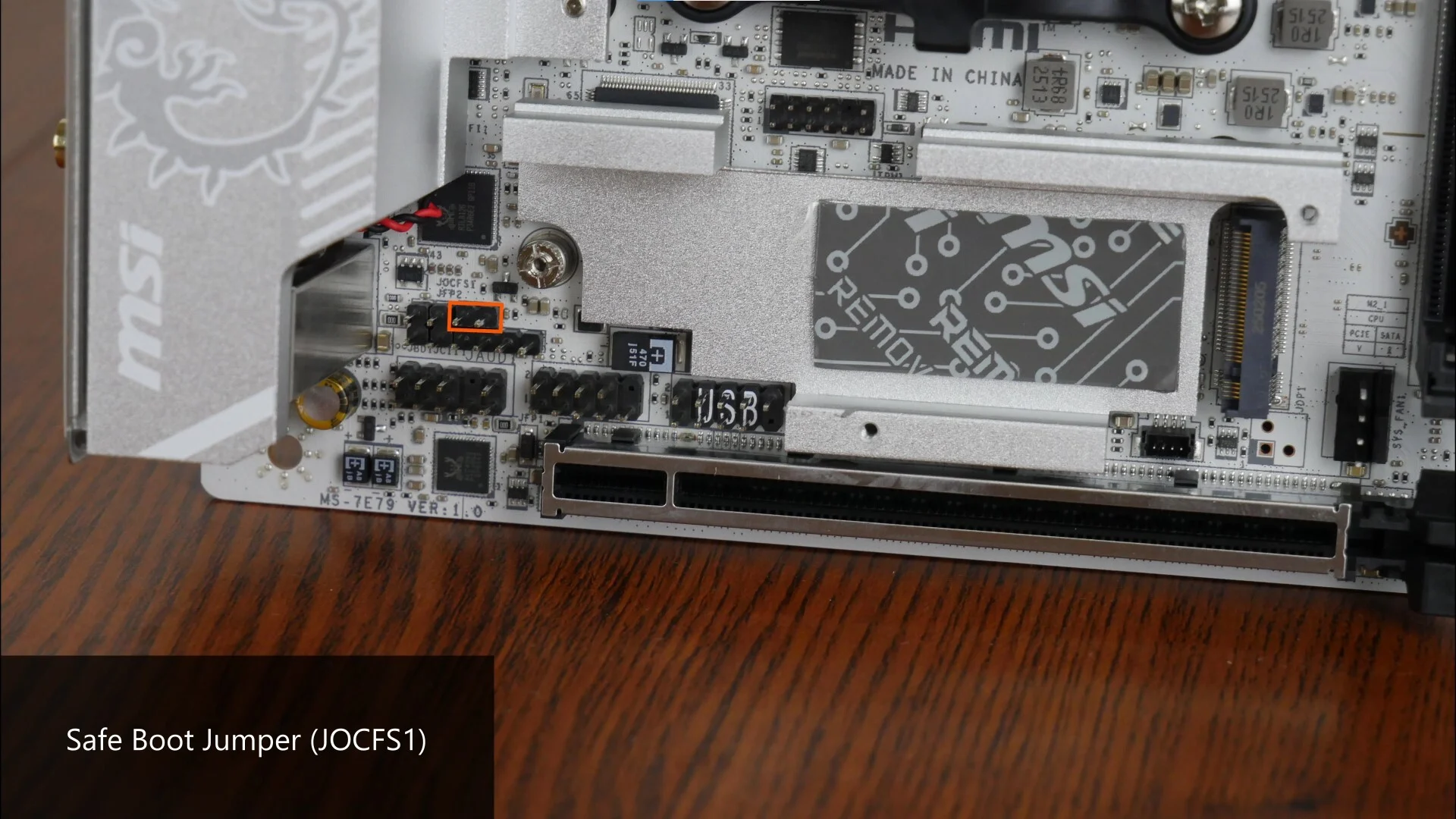Đánh giá bo mạch chủ MSI MPG B850I EDGE TI WIFI: Sức mạnh AM5 nhỏ gọn cho PC gaming 2025 63 MSI MPG B850I EDGE TI WIFI 3