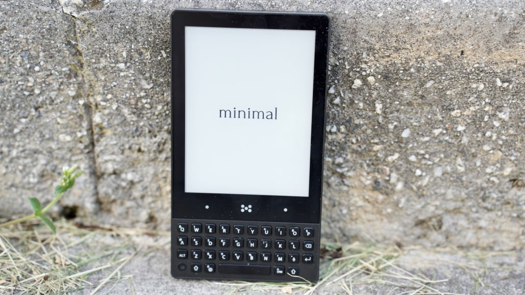 Đánh giá Minimal Phone: Có cần thiết phải từ bỏ mạng xã hội không? 29 Minimal Phone 1