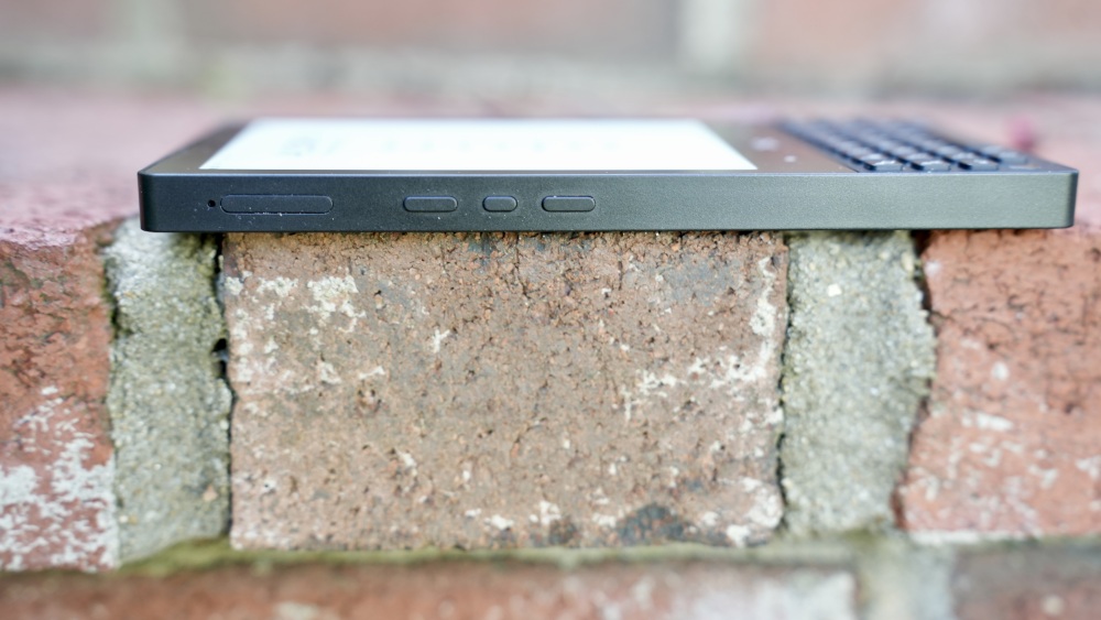 Đánh giá Minimal Phone: Có cần thiết phải từ bỏ mạng xã hội không? 18 Minimal Phone 3