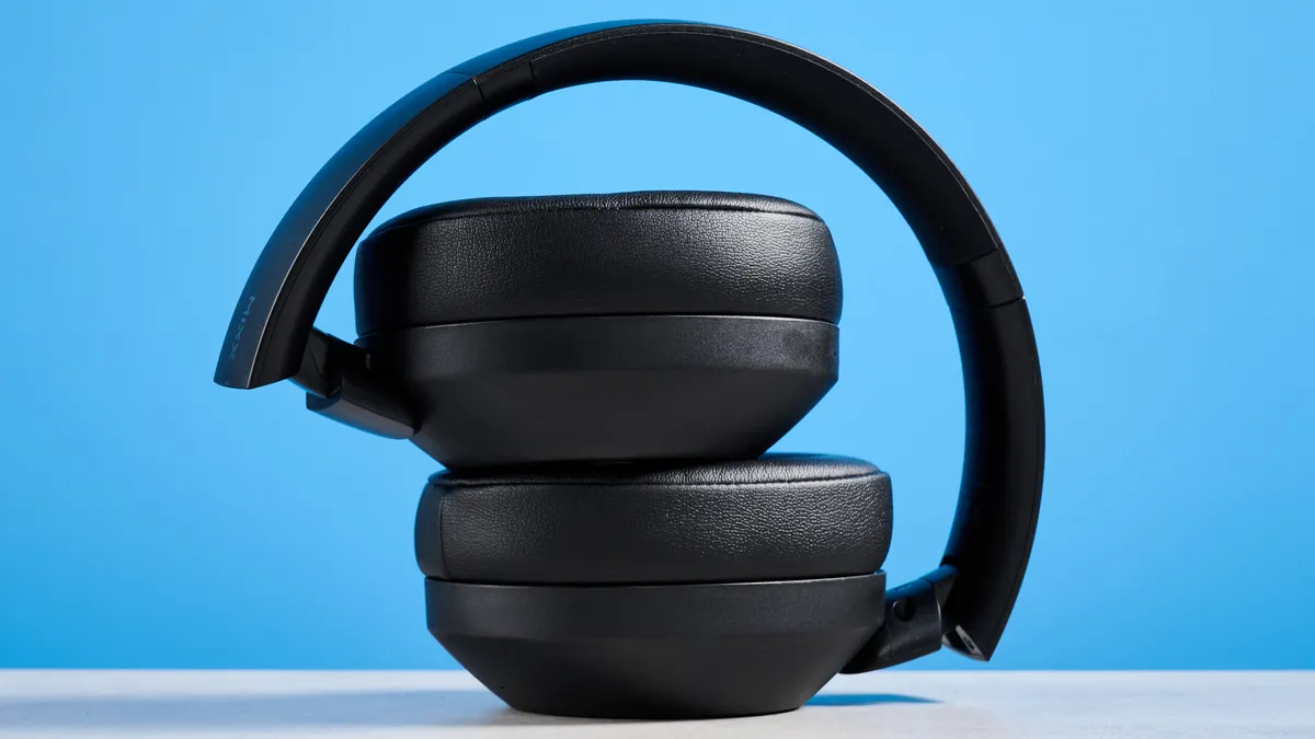 Đánh giá Mixx StreamQ C4: Tai nghe khử ồn giá phải chăng với độ thoải mái và thời lượng pin ấn tượng 16 Mixx StreamQ C4 5