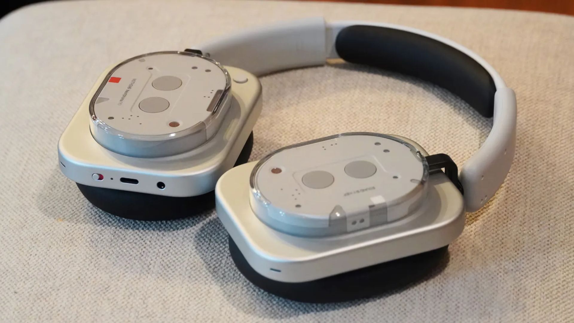 Đánh giá tai nghe Nothing Headphone 1 - Liệu có phải là lựa chọn tai nghe tốt nhất cho bạn? 1 Nothing Headphone 1 1