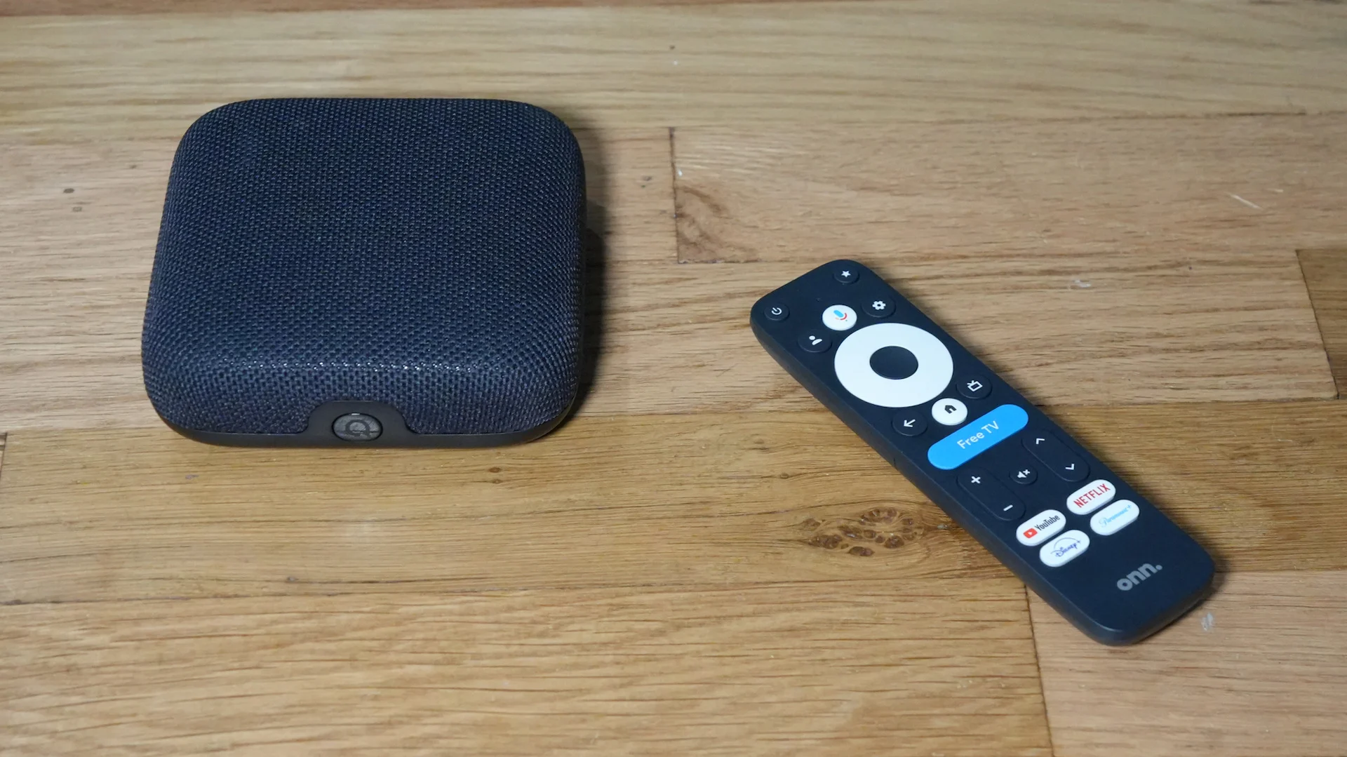 Khám phá Onn 4K Pro: Thiết bị Google TV nhỏ gọn, đầy sức mạnh với giá bất ngờ 11 Onn 4K Pro 5