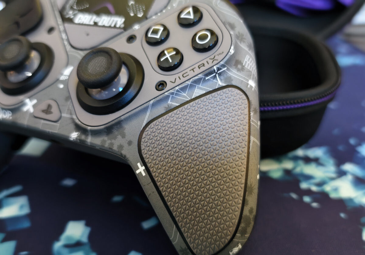 Đánh giá Bộ điều khiển không dây PDP Victrix Pro BFG “Call of Duty – Field Op”: Một bộ điều khiển trò chơi có thể tùy chỉnh và mượt mà 21 PDP Victrix Pro BFG 9 e1751620336777